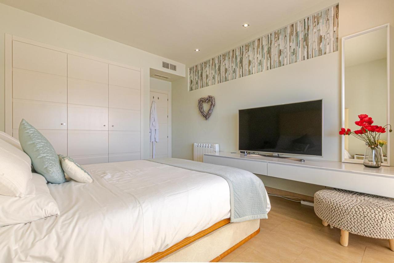 Puerto Marina Apartment Benalmadena Ngoại thất bức ảnh