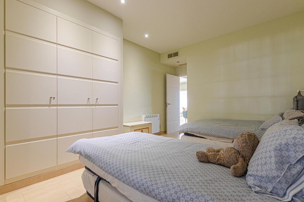 Puerto Marina Apartment Benalmadena Ngoại thất bức ảnh