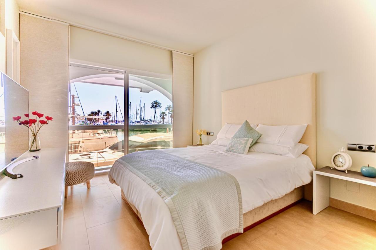 Puerto Marina Apartment Benalmadena Ngoại thất bức ảnh