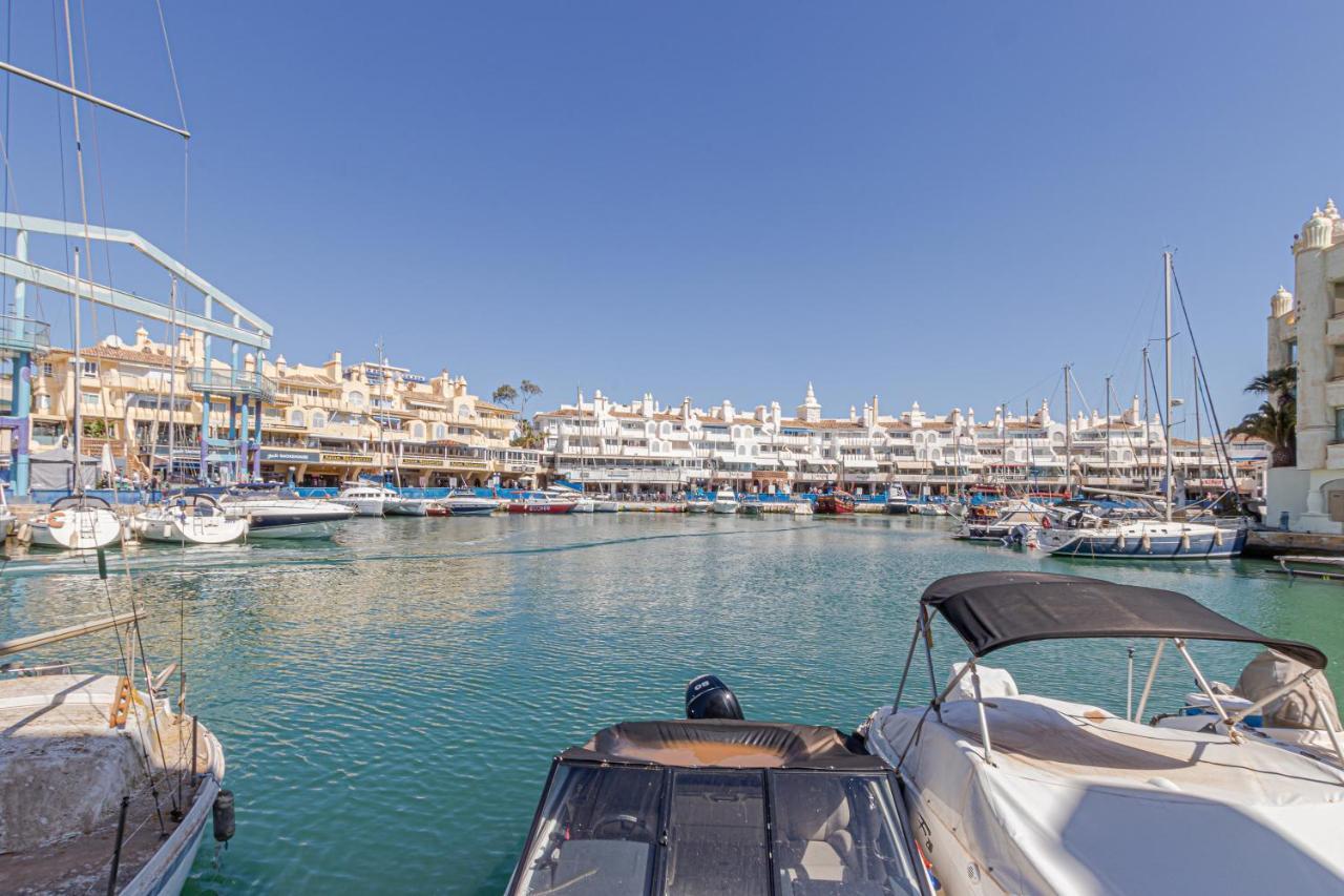 Puerto Marina Apartment Benalmadena Ngoại thất bức ảnh
