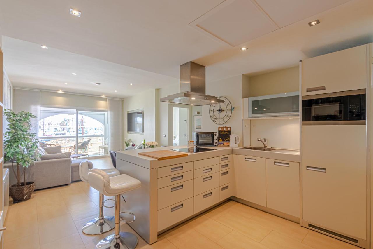 Puerto Marina Apartment Benalmadena Ngoại thất bức ảnh