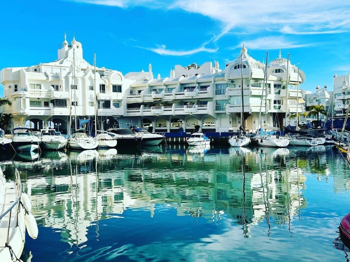 Puerto Marina Apartment Benalmadena Ngoại thất bức ảnh