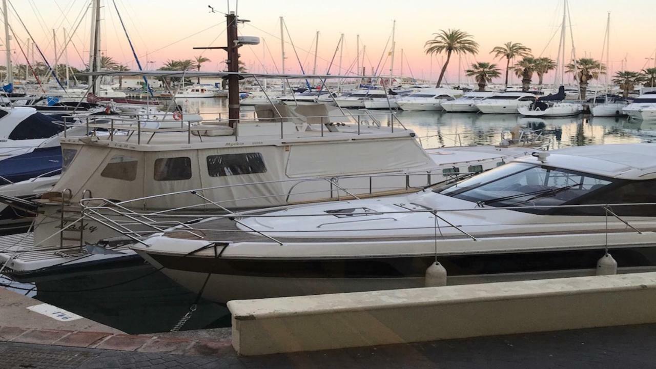 Puerto Marina Apartment Benalmadena Ngoại thất bức ảnh