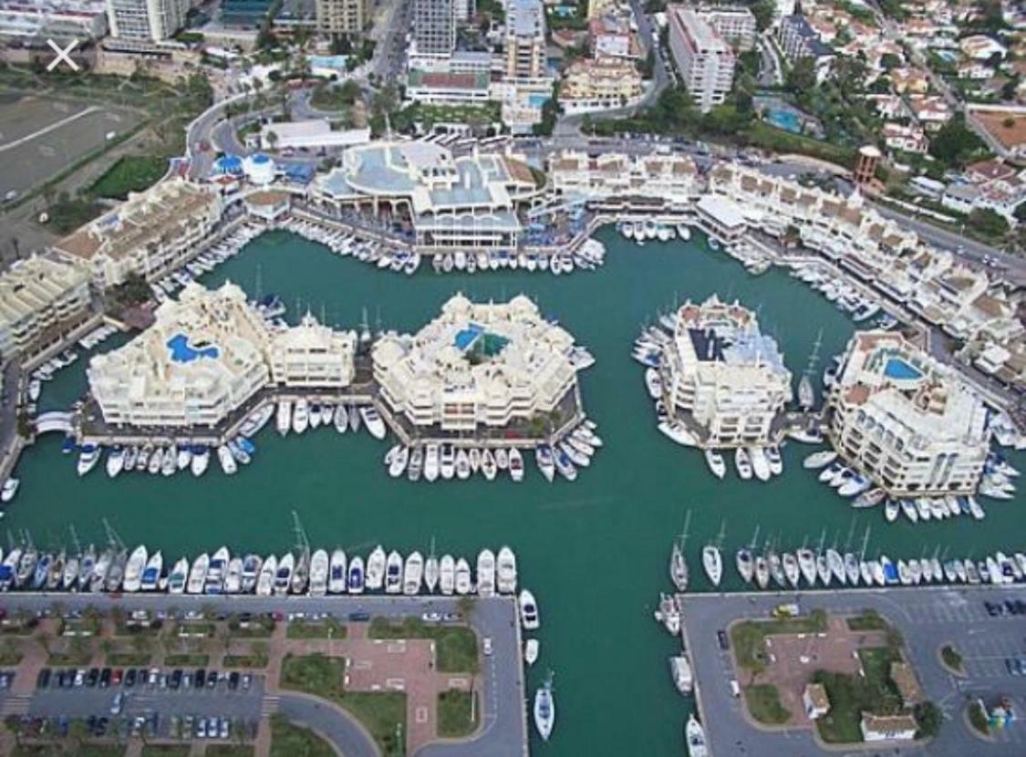 Puerto Marina Apartment Benalmadena Ngoại thất bức ảnh